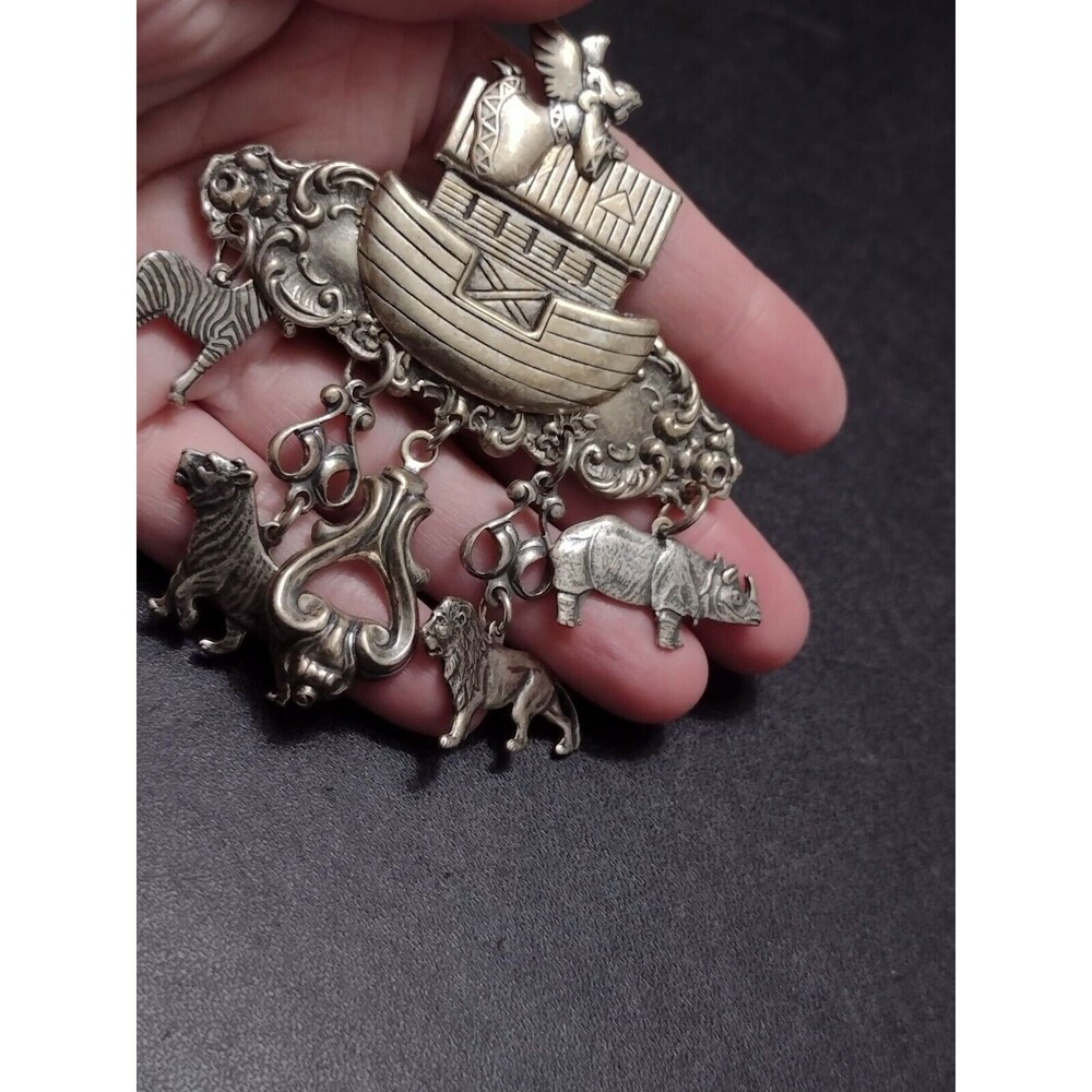 Vintage Noah's Ark brooch